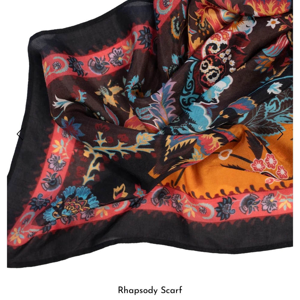 VISMAYA Rhapsody Scarf - Picture 3 of 5